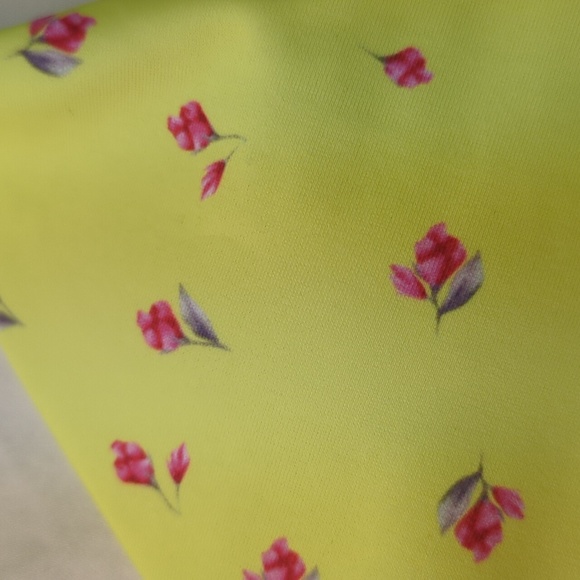 2/$25-Bikini Set- Yellow 3-Pc Triangle Top Low Rise High Cut Bottoms Mesh Skirt - Picture 4 of 8